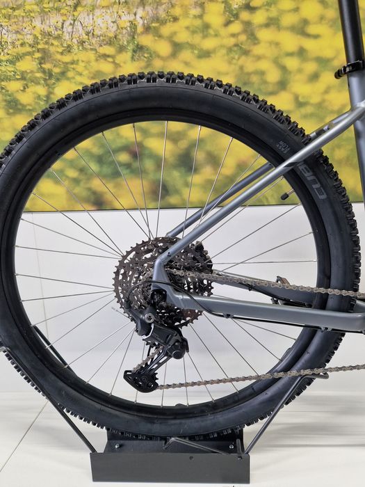 Vand Cube Aim Race M/29