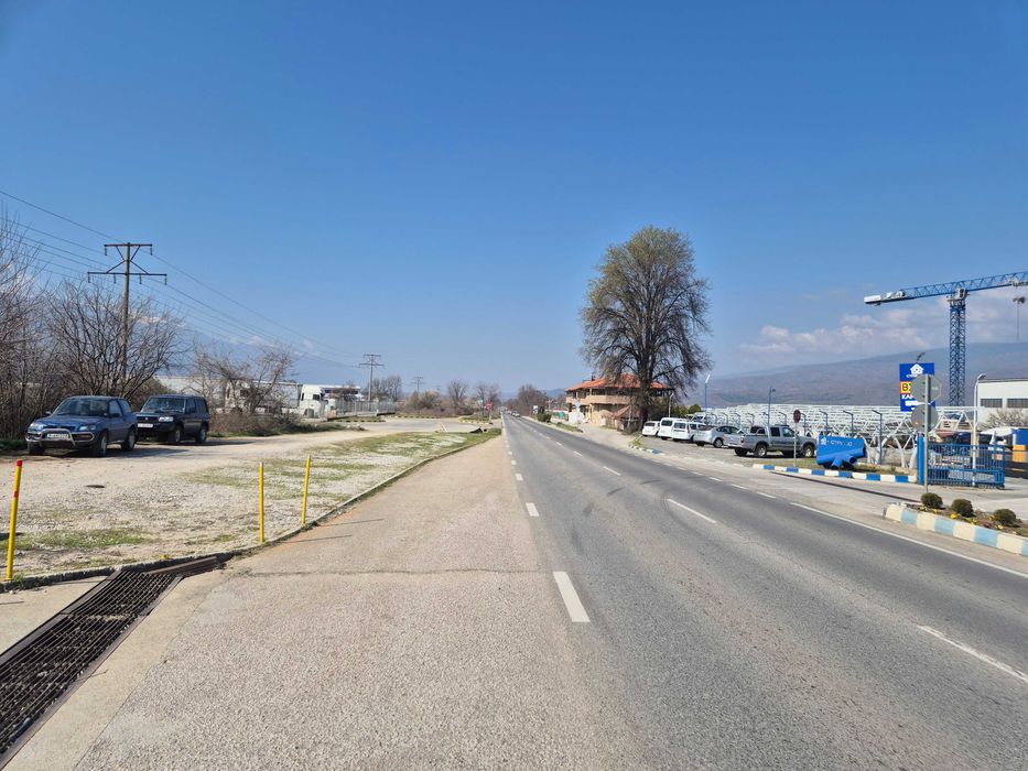 Продава се Парцел в Петрич - 5004 кв.м за 13 €/кв.м - Снимка #2