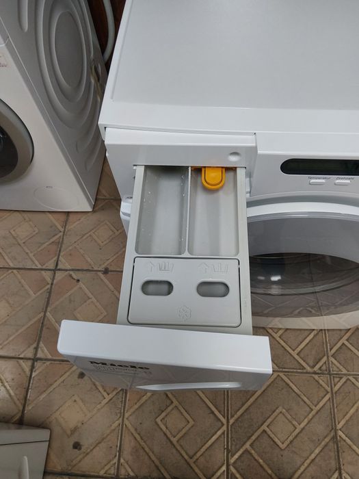 Пералня  Миеле Miele W 1714 Made in Germany А+++ 8кг  24 месеца гаранция!