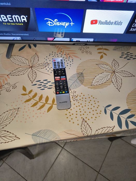 Vând televizor Allview Android TV 81 cm