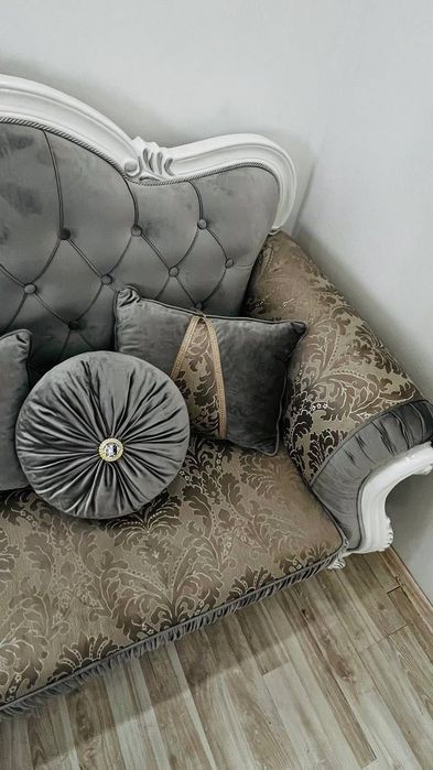 Продам диван и кресла в комплекте