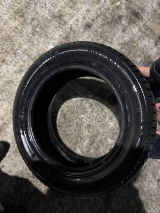 275/35/19 Зимние шины