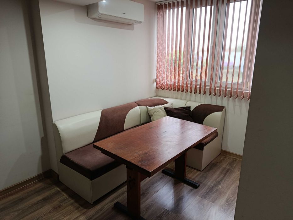 Дава се под наем Едностаен апартамент в Русе, Дружба 1 - 40 кв.м за 280 € - Снимка #1
