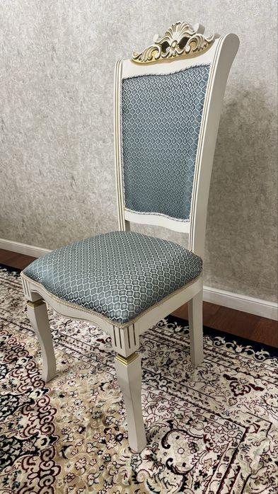 Стулья 14 штук .