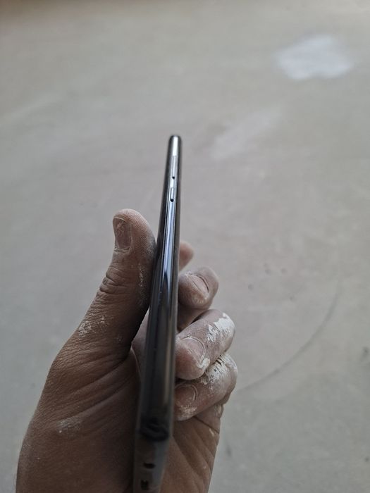 Samsung not 8 256gb qotmidi aybi yoq