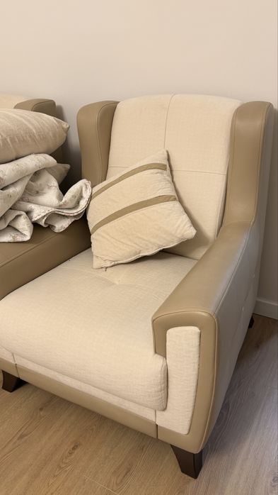 2 диван расклалной 2 кресла