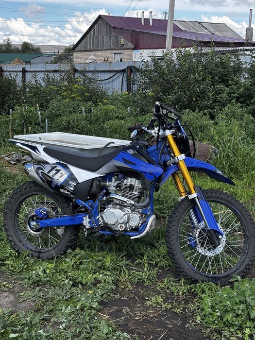 Эндуро 250 кубов