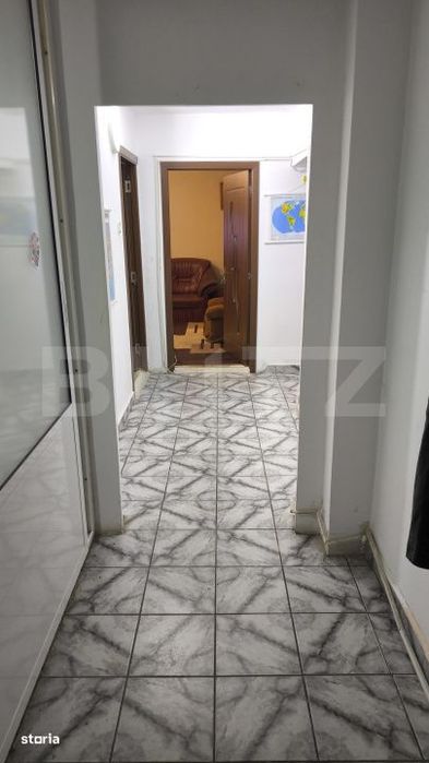 Apartament 4 camere, decomandat, parter, 78 mp, zona Burdujeni