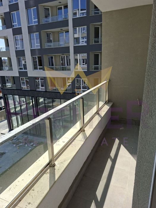 Продава се Двустаен апартамент в Бургас, Изгрев - 74 кв.м за 1717 €/кв.м - Снимка #6