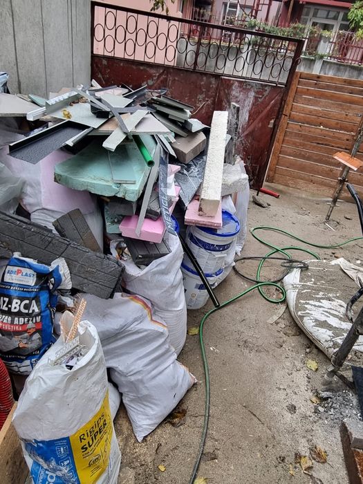 Transport moloz Mobila debarasare apartament container moloz