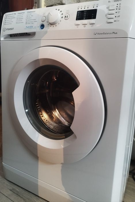 Стиральная машина Indesit