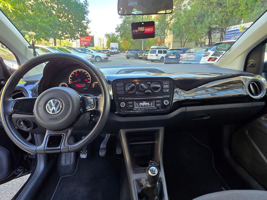 Volkswagen UP 1.0 mpi skoda citigo seat mii