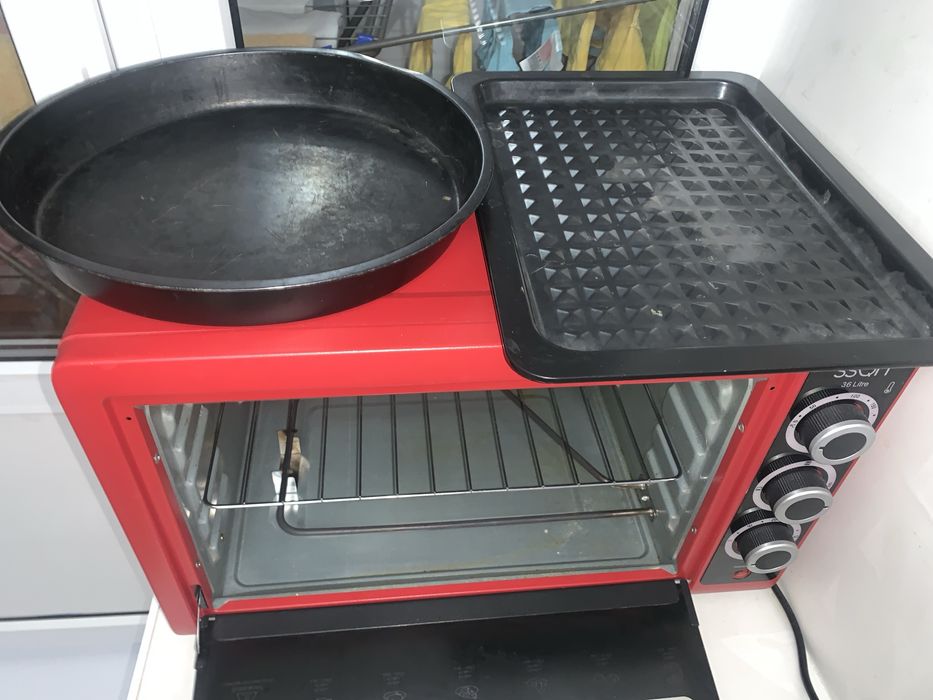 Настольная электропечь Electro Master EM-EO-1141R обьемом 22 литра