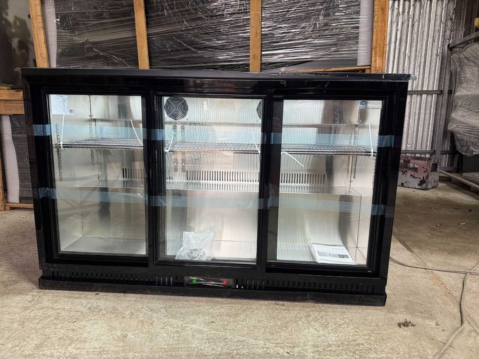 Vitrină Minibar 1350 mm 2–8°C LED Profesională