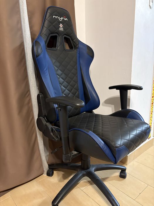 Scaun gaming myria negru-albastru