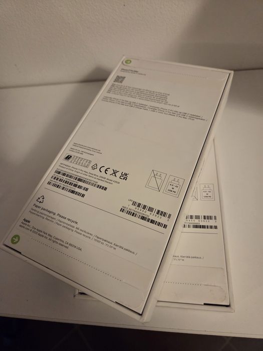 Vand iphone 17 Pro Max sigilate 256Gb Blue