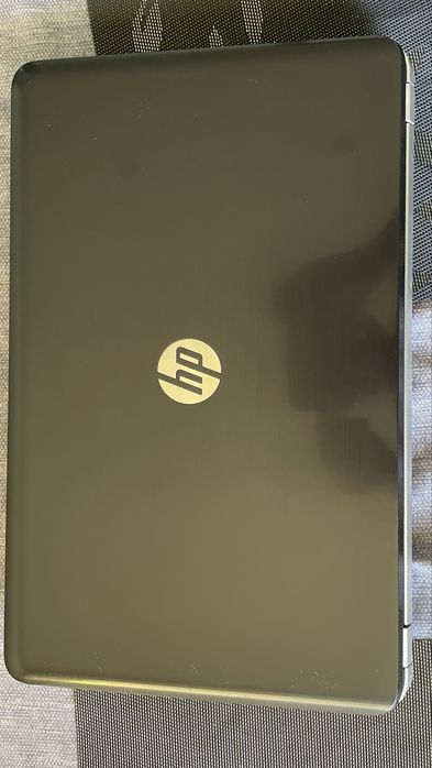 Лаптоп hp 17.3