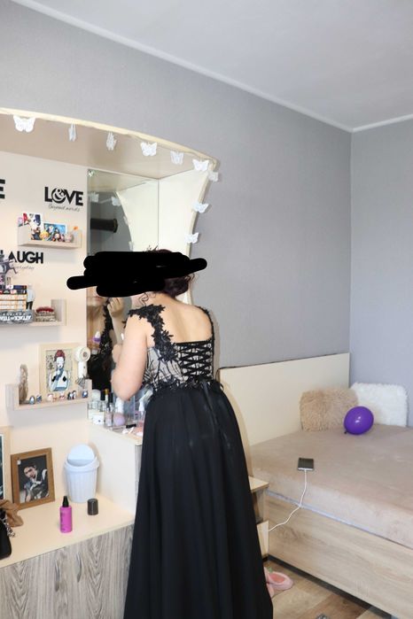 Продавам Бална рокля