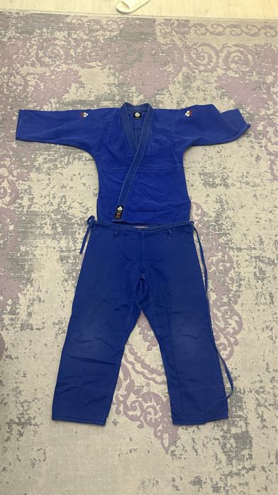 Кимоно для дзюдо,дзюдоги