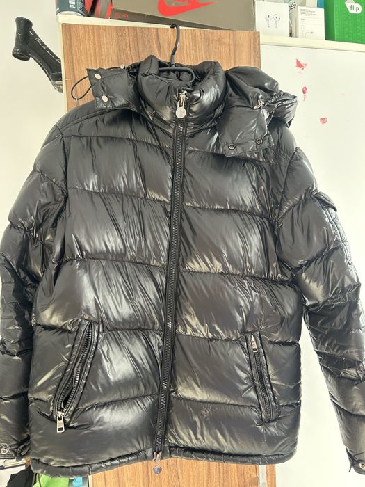 geaca moncler maya