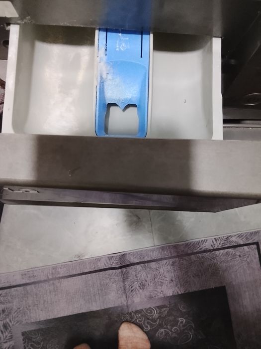 Продам стиральную машину