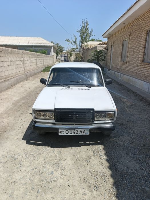 Лада ваз 2107сотилади