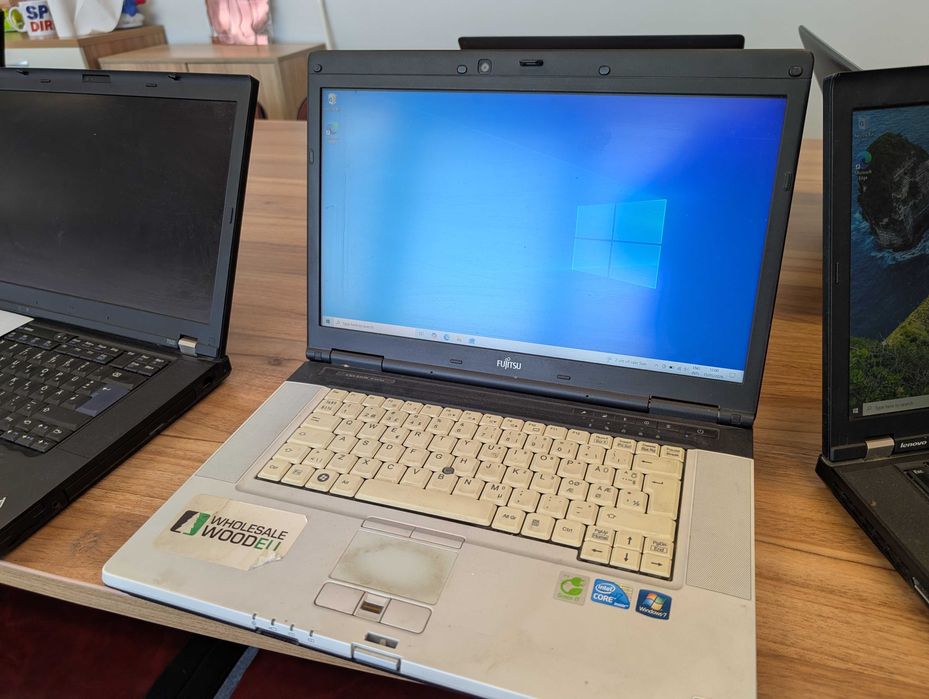 Лаптоп Lenovo T520 W510 T510 H700 Fujitsu и други 16gb SSD