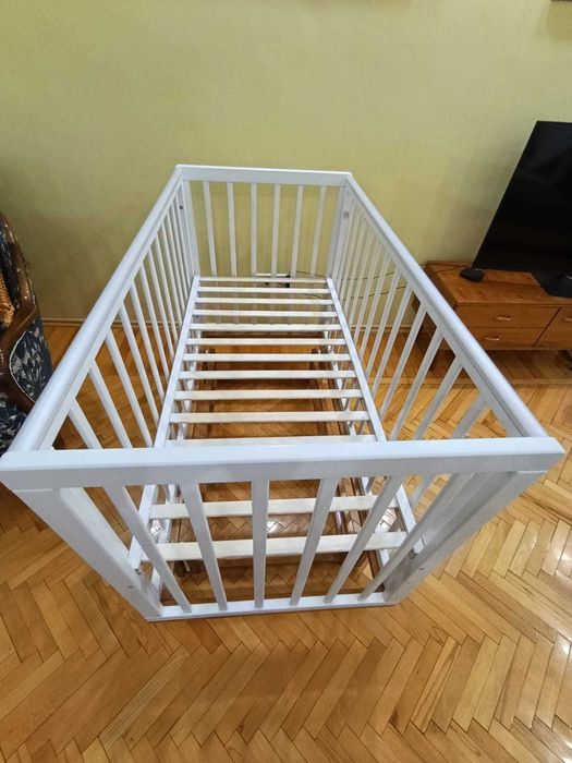 Кроватка-манеж PITUSO MIRAGE