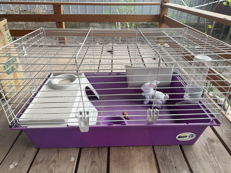 Клетка для домашних животных