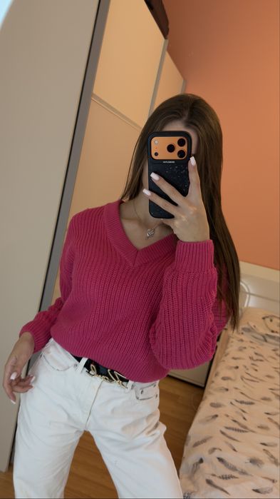 Стилни пуловери