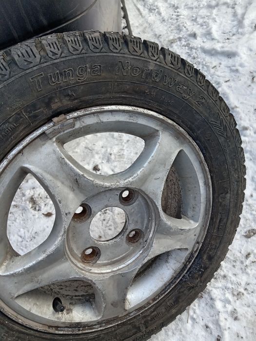 Продаю шины с дисками
