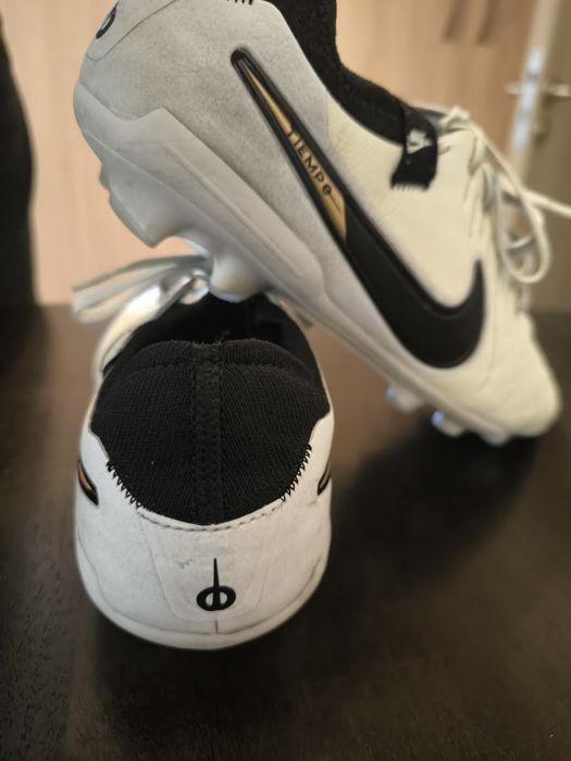 Бутонки Nike Tempo 40