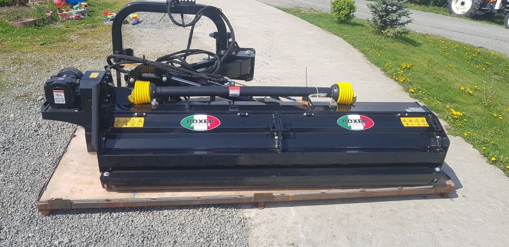 Tocator resturi vegetale BOXER BLACK 250