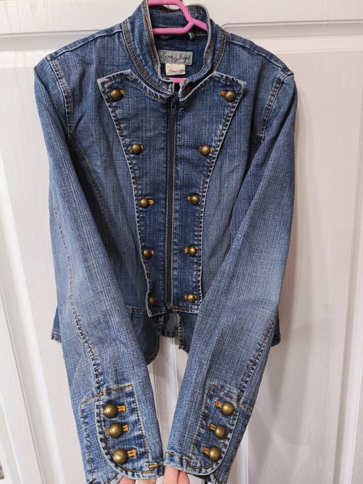 Geaca denim albastră