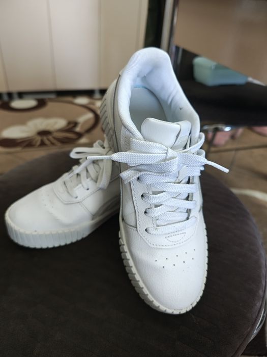 Doua perechi ...pume