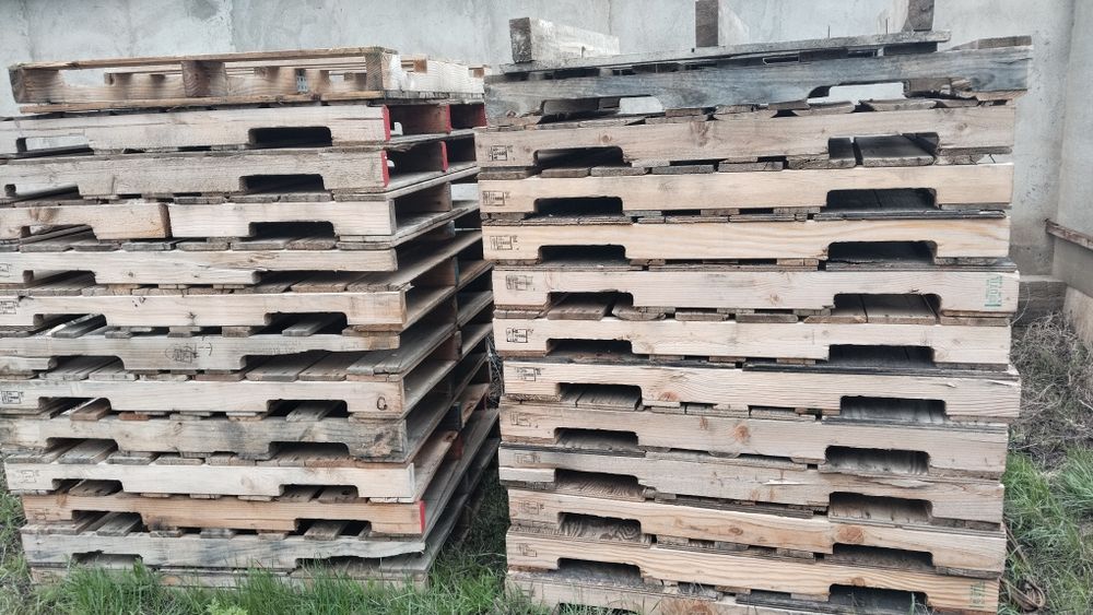 Продам поддон  1000тг