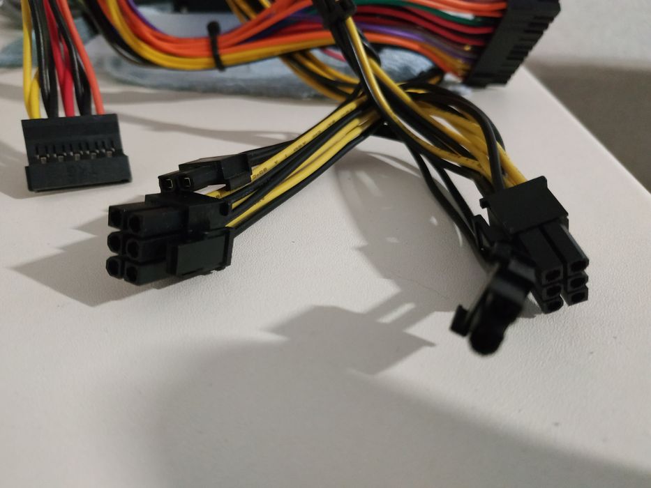 Блок питания для ПК 700Вт