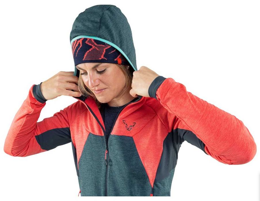 Dynafit – Дамски термо полар с качулка L отговаря по-скоро на M