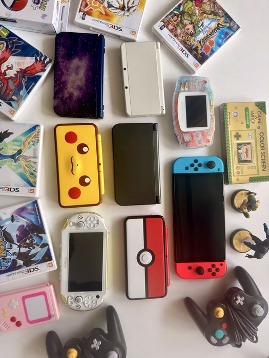New Nintendo 2DS XL Pikachu edition