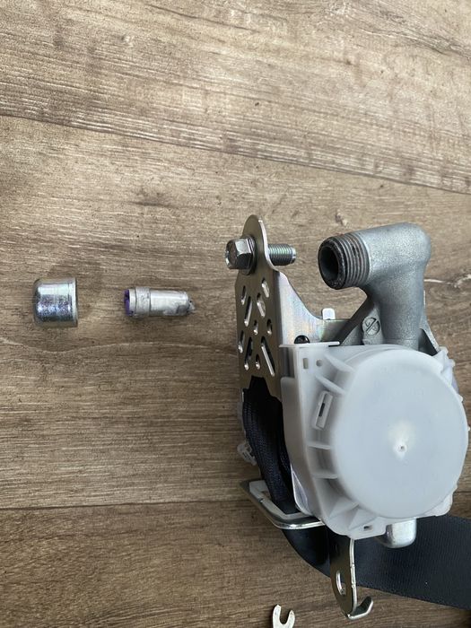 Airbag Ремонт и рециклиране на аирбег, айрбег, еърбег, airbag