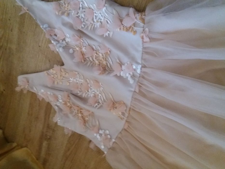 Дамска официална рокля