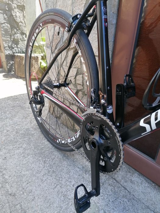Шосеен Specialized, Фул карбон, 2*11 Shimano 105