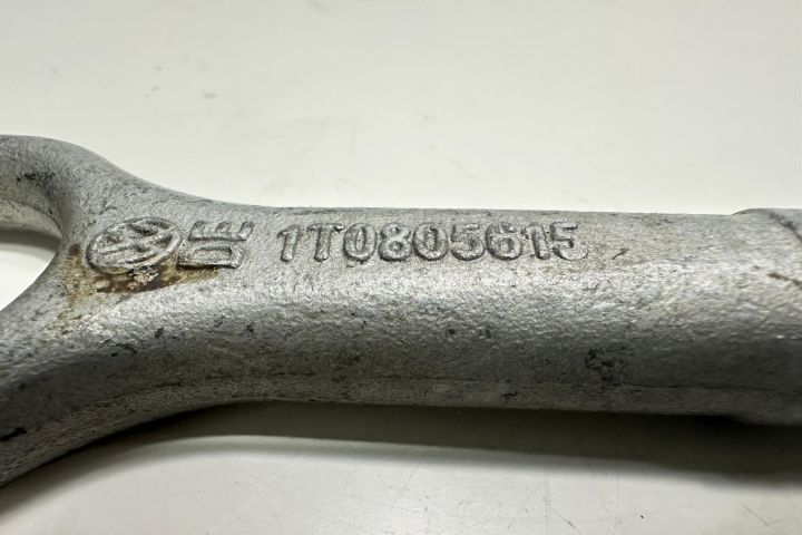 Cui tractare 1T0805615 Volkswagen VW Passat B6