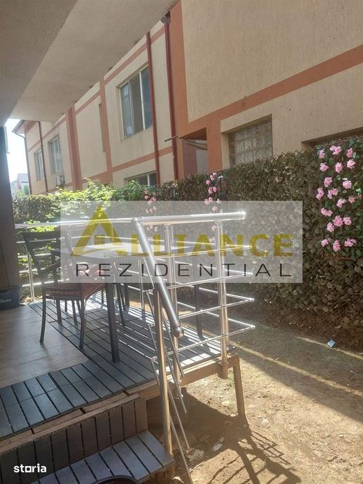 Apartament de vanzare â 2 camere I  curte proprie I 5 minute de metr