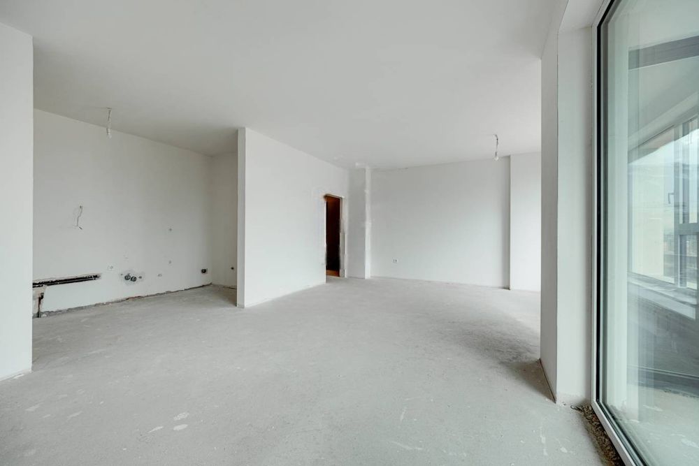 Продава се Тристаен апартамент в София, Лозенец - 130 кв.м за 3571 €/кв.м - Снимка #2