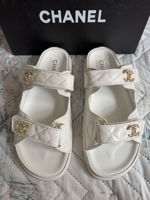 Чехли Chanel