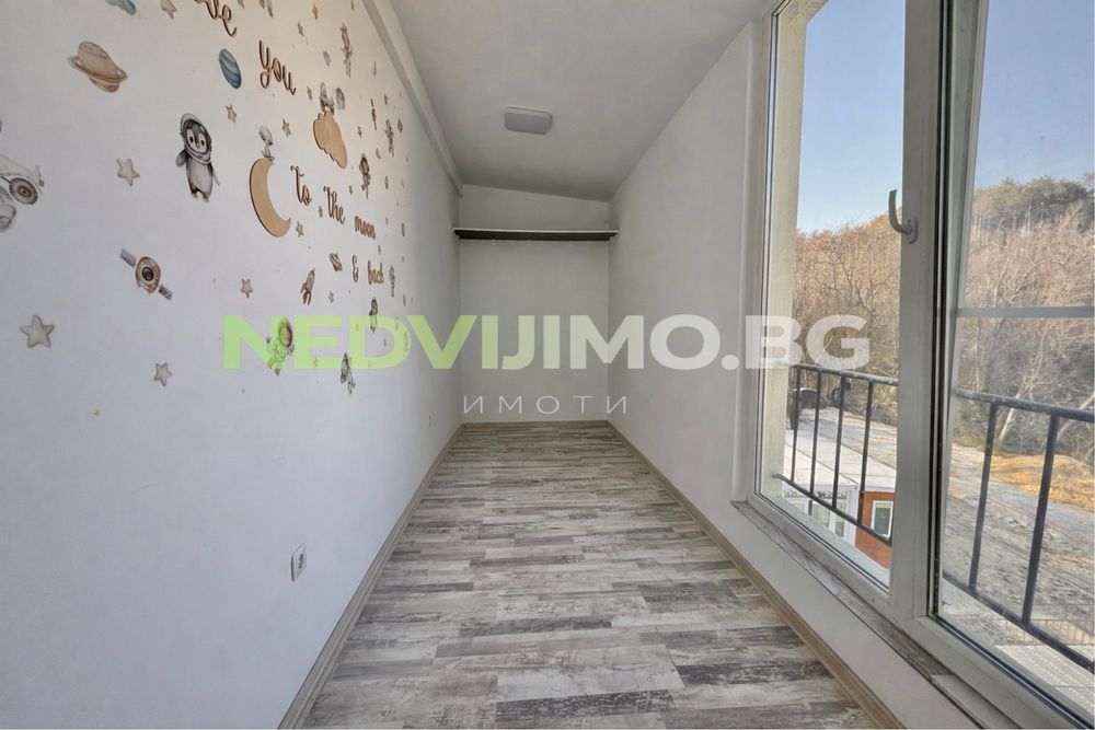 Тристаен апартамент под наем в Пчелина