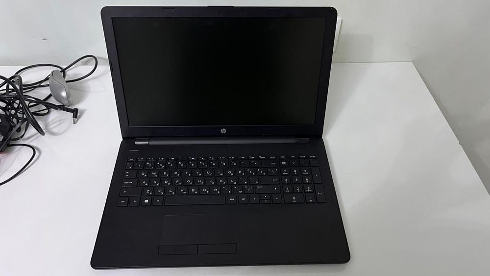 Компьютер hp, черный