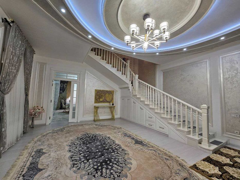 Сергели. Хонтепа махалляси. 3.3 сотихда 6 хонали 3 каватли уй сотаман.