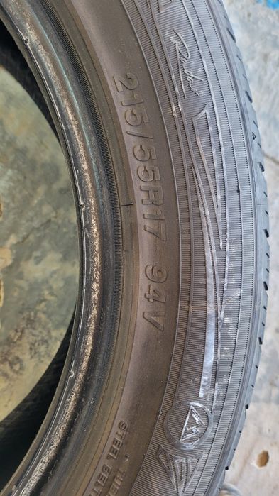 Шины 215 / 55 / 17